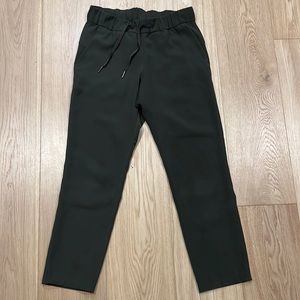 Lululemon joggers in dark green